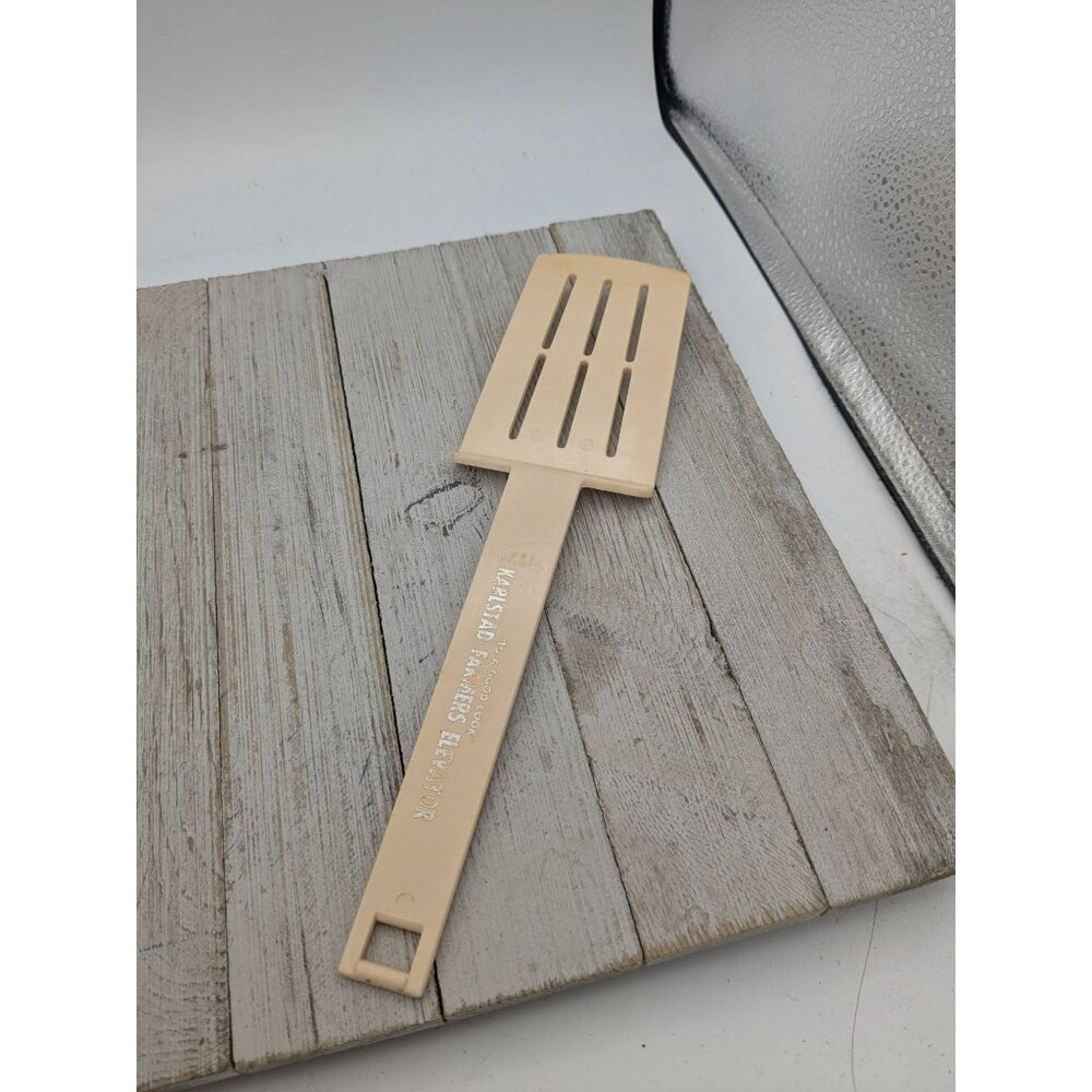 Vintage Vernon USA Nylon Plastic Slotted Spatula Turner Flipper Solid Spoon Tong